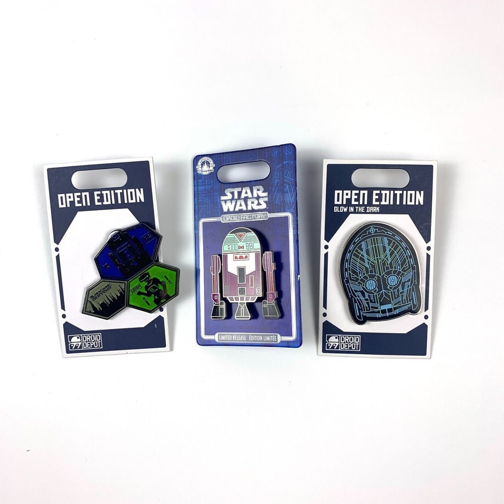 Disney Parks Droid Depot Pins Lot of 3 C-3PO Glow in the Dark‎ Factory Star Wars